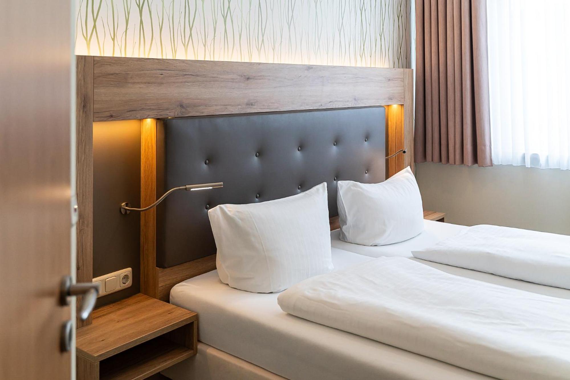Sleepbeeone Wilhelmshaven酒店 外观 照片