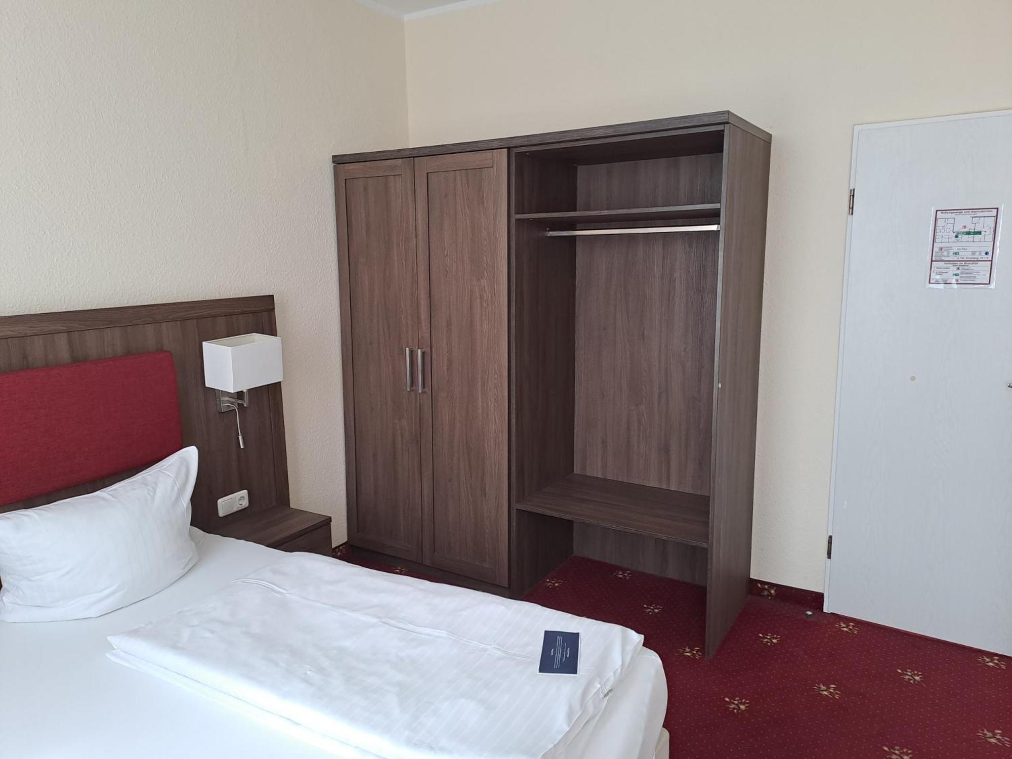 Sleepbeeone Wilhelmshaven酒店 外观 照片